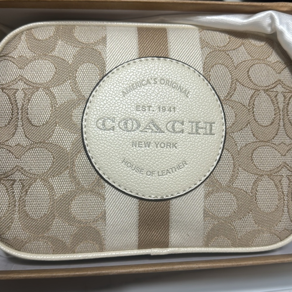 Tan & Cream New purse.